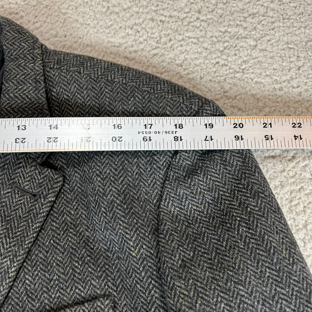 American Eagle Mens Herringbone‎ Blazer Jacket Gray Wool Blend L Dark Academia
